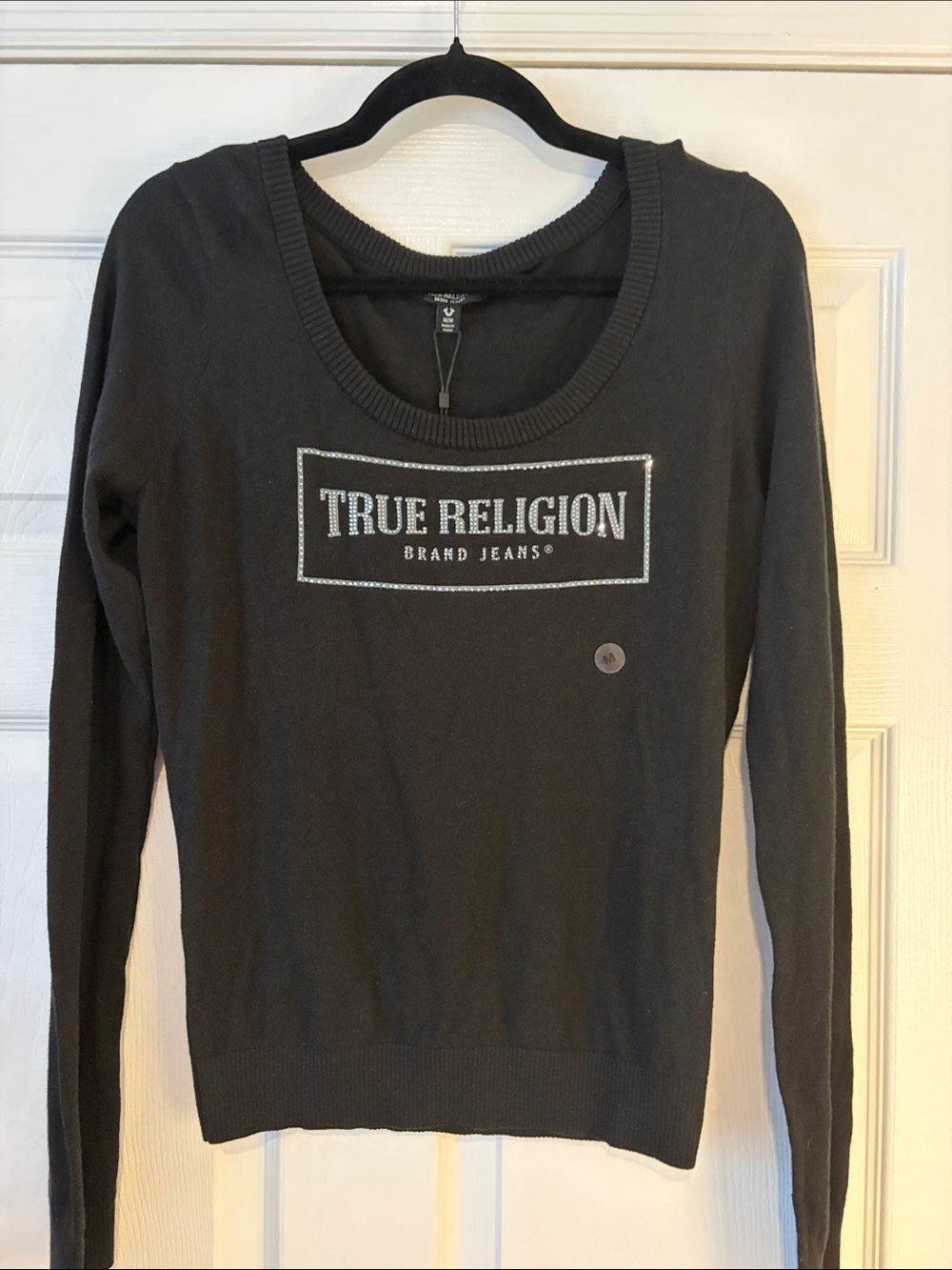 True Religion NEW Lightweight Embellished Sweater size medium not faded